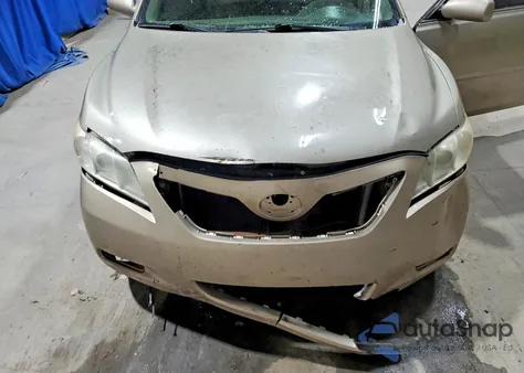 2007 Toyota Camry Ce z USA, uszkodzony, nr VIN 4T1BE46K67U077626